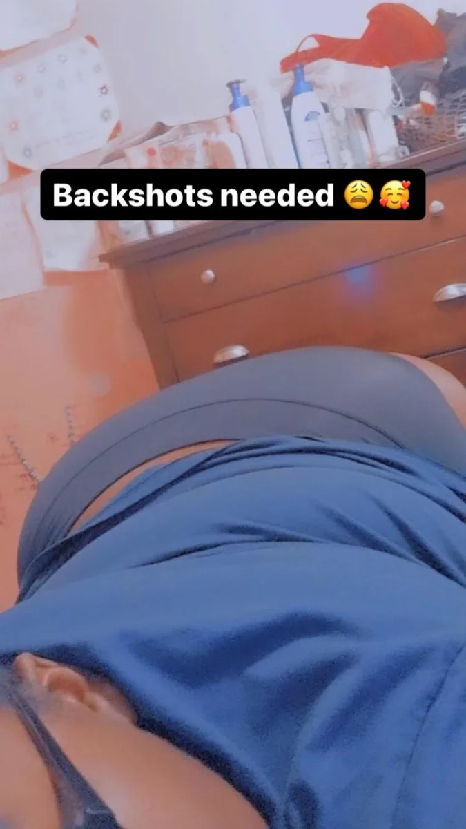 Hey sexy gentlemen I'm ready to make you cum and Come drown in this throat😈👅and show me a good time and I will show you a even better time  Come ger some of my Jamaican pussy 💦